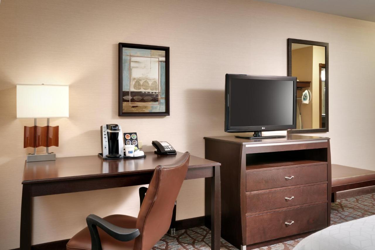Holiday Inn Express Hotel & Suites Butte By Ihg Exterior photo